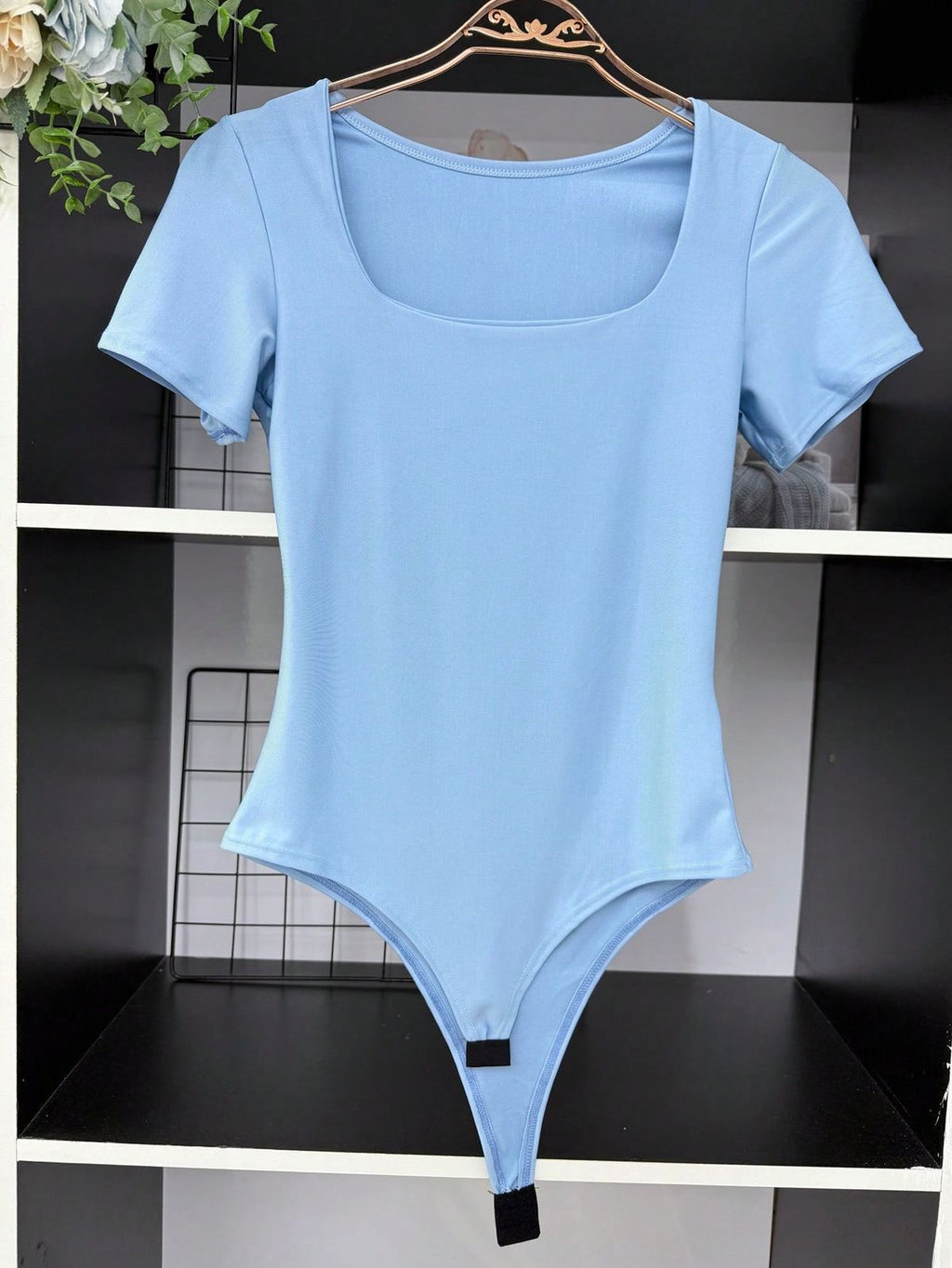 Body con Corte Cuadrado👚